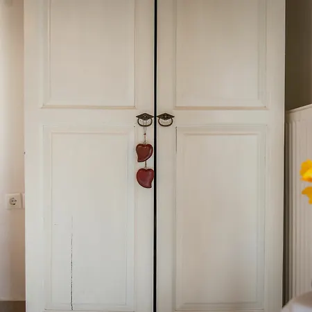 Petra & Elia Tatil Evi *